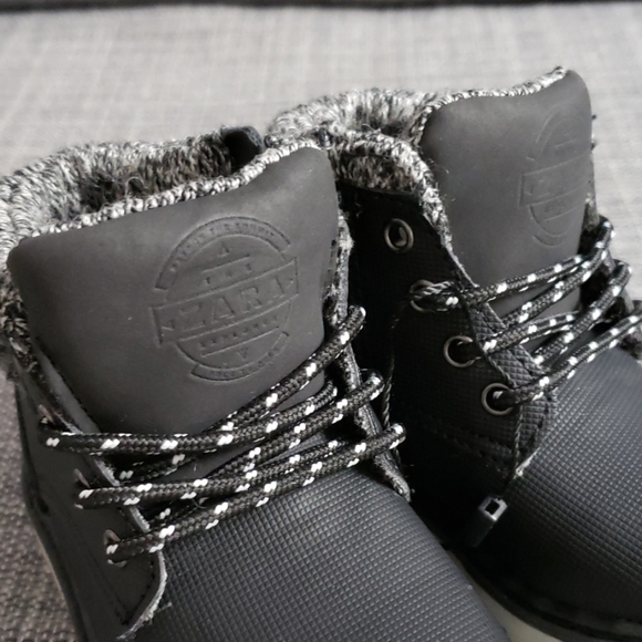 Zara Toddler High Top Boots - Picture 5 of 8